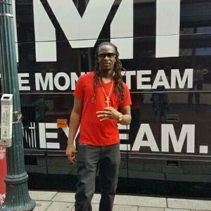 Meet your Posher, Larry